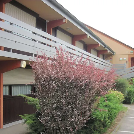 Campanile Epernay - 51530 فندق