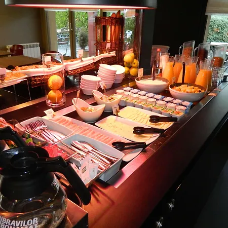 Campanile Epernay - 51530 3*