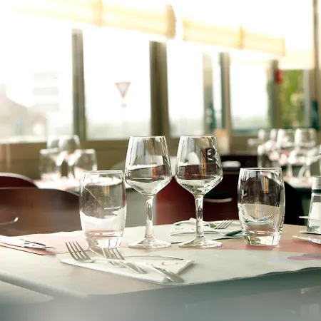 Hotel Campanile Epernay - 51530 Dizy