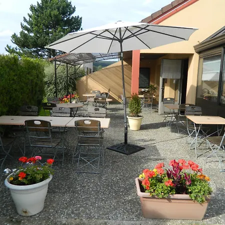 Campanile Epernay - 51530 3* Dizy