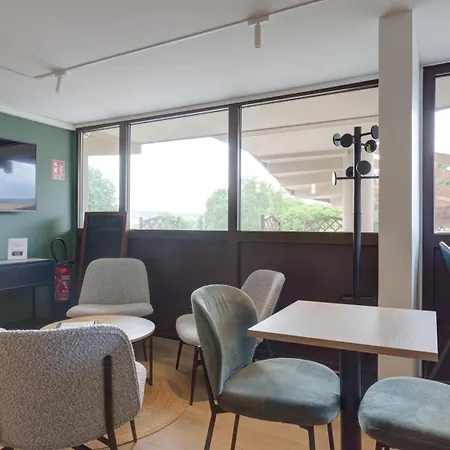 Hotel Campanile Epernay - 51530 Dizy