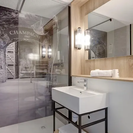 Hotel Campanile Epernay - 51530 Dizy