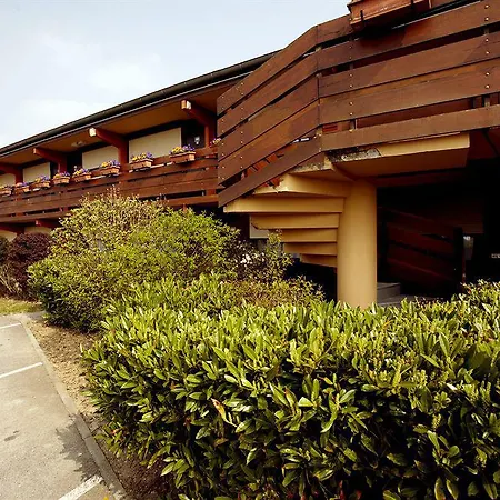 Campanile Epernay - 51530 فندق Dizy